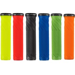 Grips Lock On Macaskill