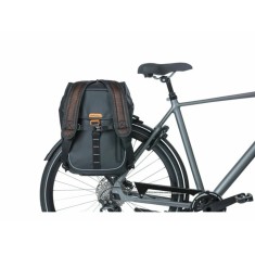 Basil Sacoche de porte-bagages Miles Tarpaulin 17L Noir/Orange - Purebike